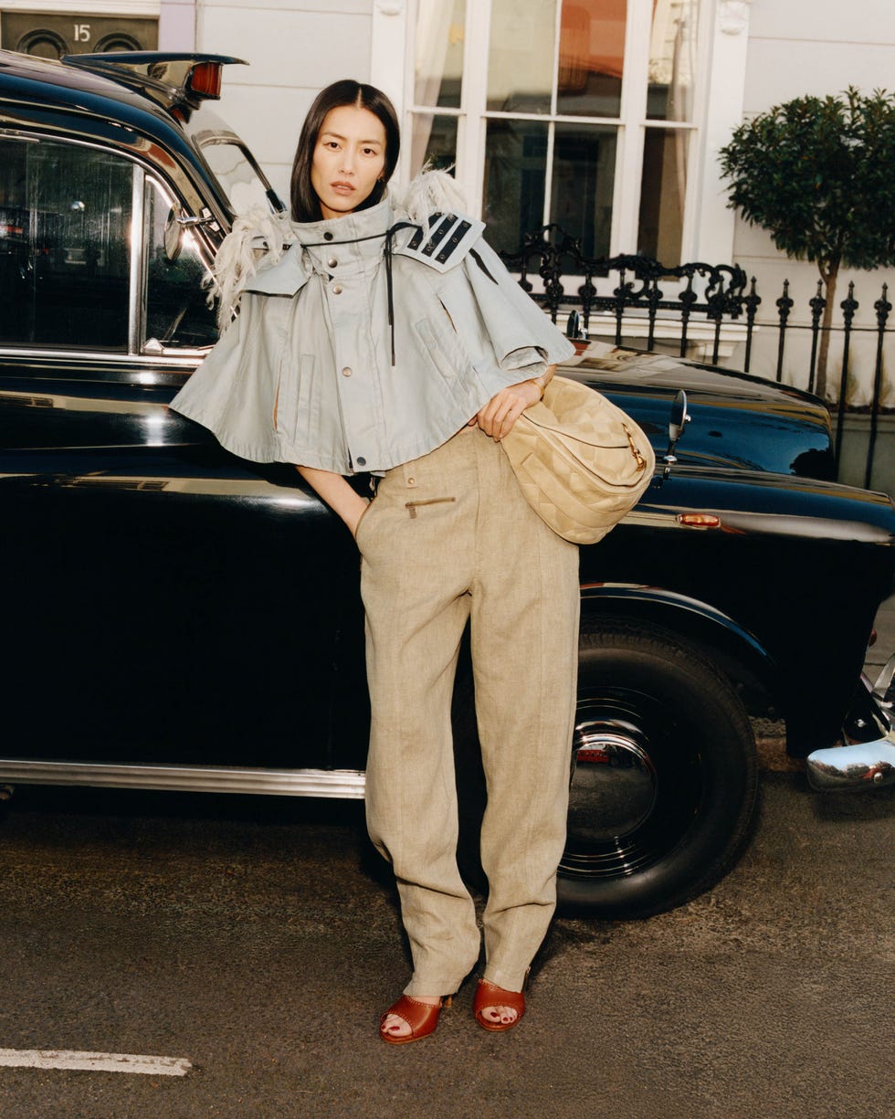 it-s-always-burberry-weather-london-in-love-4x5-67adb0fdc0f56.jpg